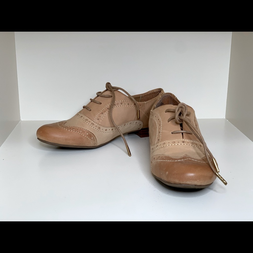 CROWN brown and tan leather Oxfords